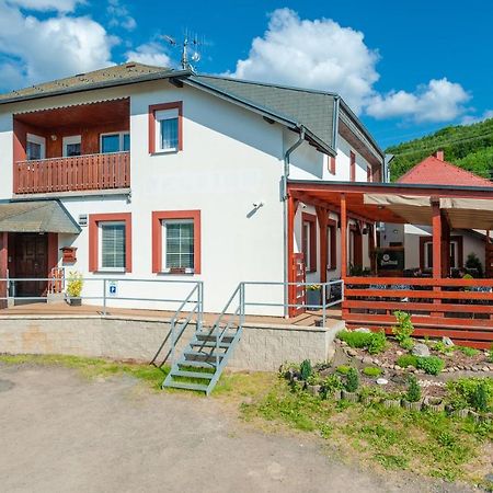 Penzion V Údolí Hodkovice nad Mohelkou Exterior foto